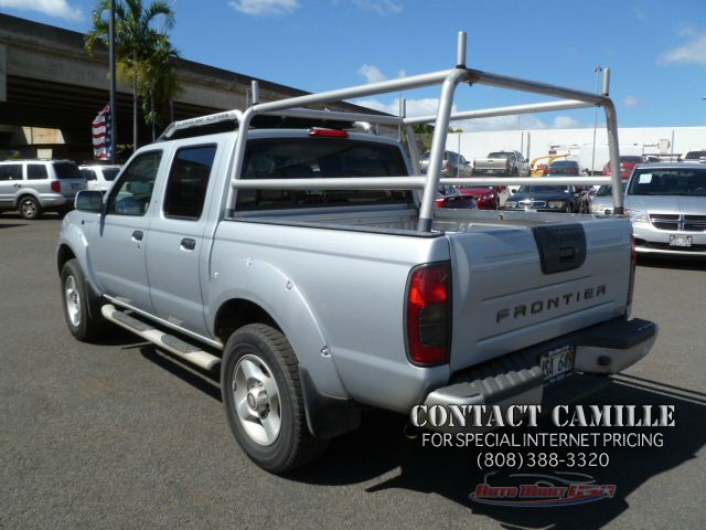 Nissan Frontier 2001 photo 2