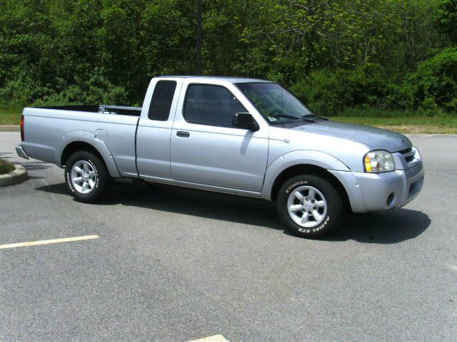 Nissan Frontier 2001 photo 9