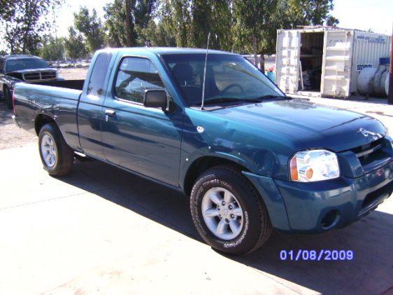 Nissan Frontier 2002 photo 2