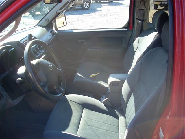 Nissan Frontier 2002 photo 5