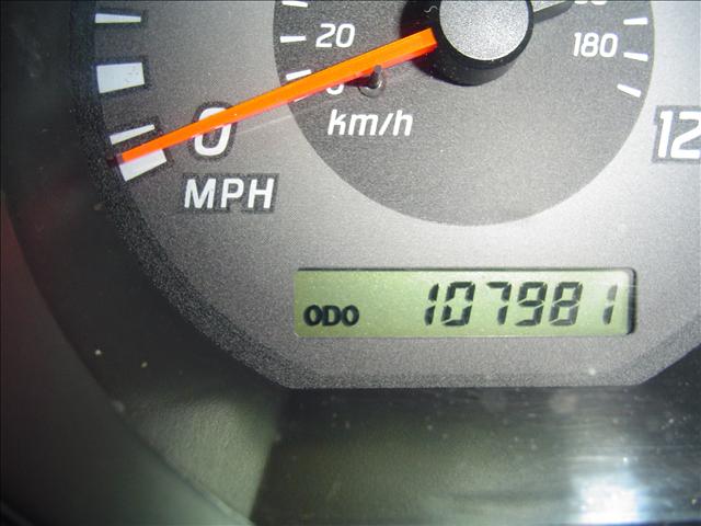 Nissan Frontier 2002 photo 4