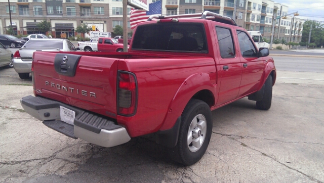 Nissan Frontier 2002 photo 5