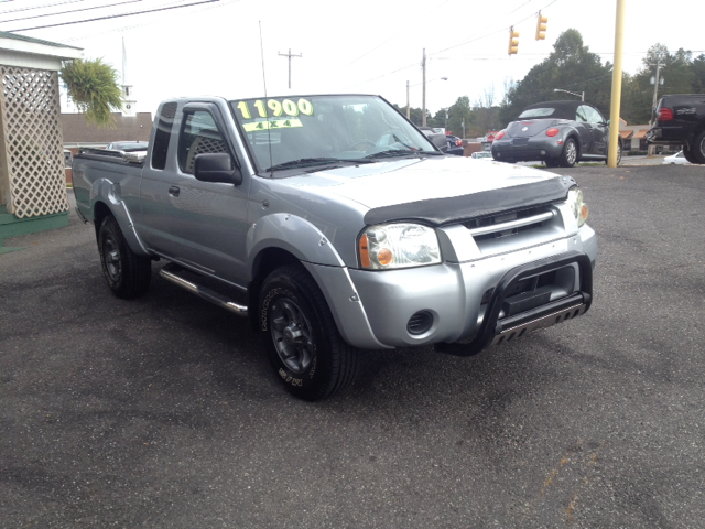 Nissan Frontier 2002 photo 2
