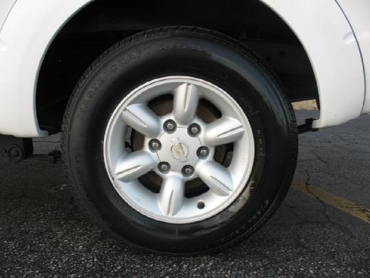 Nissan Frontier 2002 photo 5