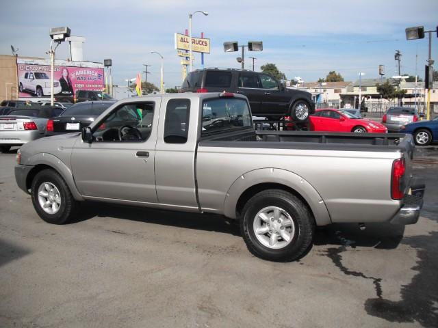 Nissan Frontier 2002 photo 1