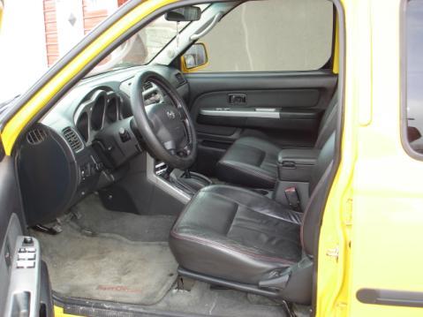 Nissan Frontier 2002 photo 4