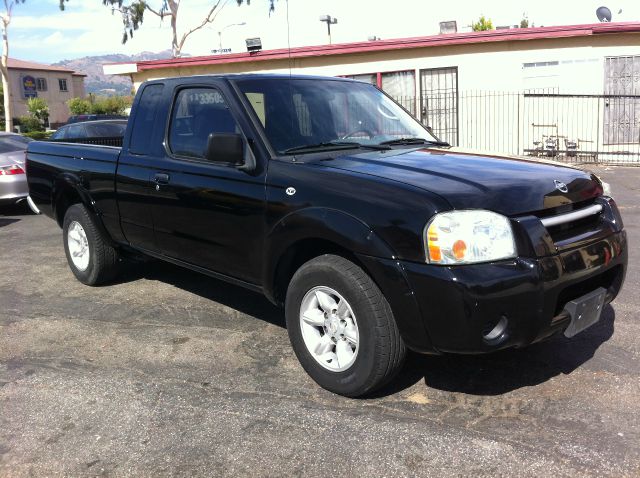 Nissan Frontier 2002 photo 2