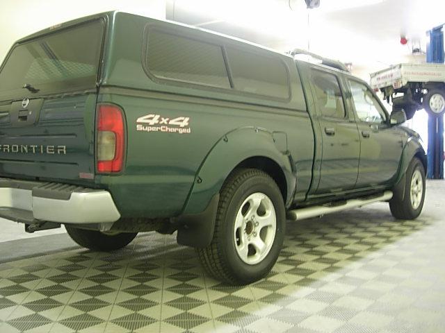 Nissan Frontier 2002 photo 4