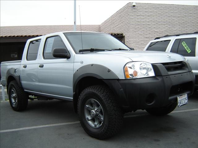 Nissan Frontier SE Pickup