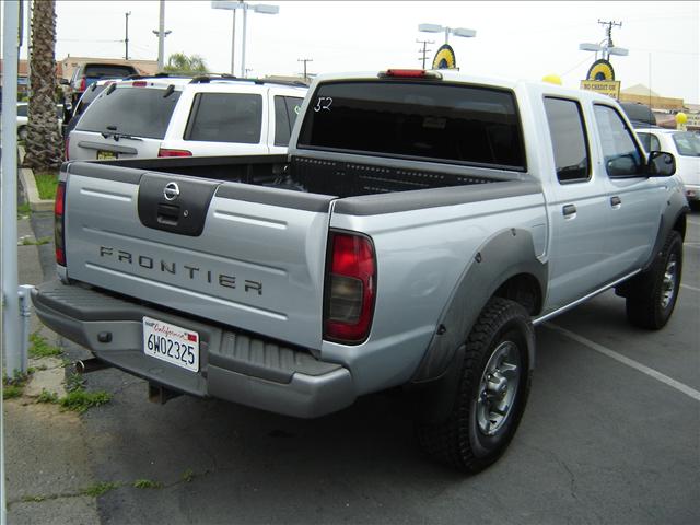 Nissan Frontier 2002 photo 5