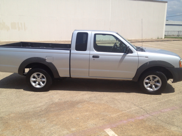 Nissan Frontier 2002 photo 3