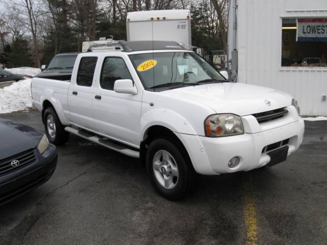 Nissan Frontier 2002 photo 2