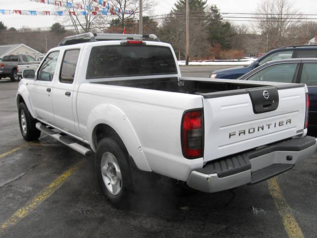 Nissan Frontier 2002 photo 5