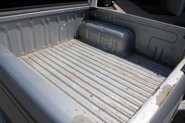 Nissan Frontier 2003 photo 26