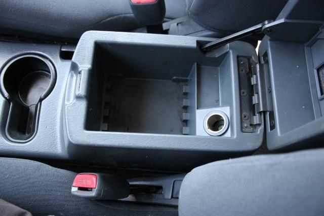 Nissan Frontier 2003 photo 40