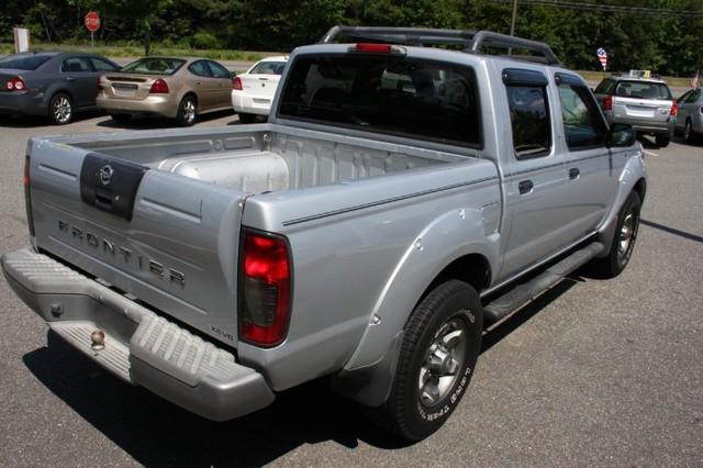 Nissan Frontier 2003 photo 50