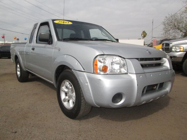 Nissan Frontier 2003 photo 3