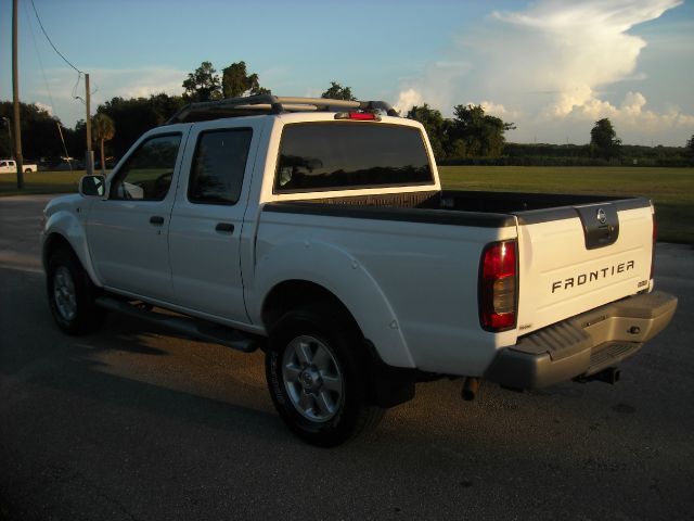 Nissan Frontier 2003 photo 4