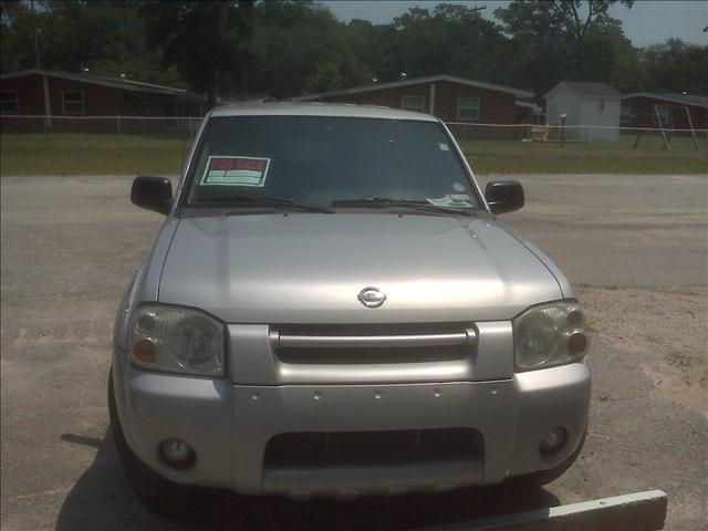 Nissan Frontier 2004 photo 3