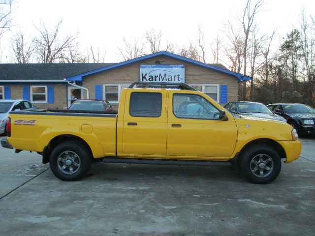 Nissan Frontier 2004 photo 1