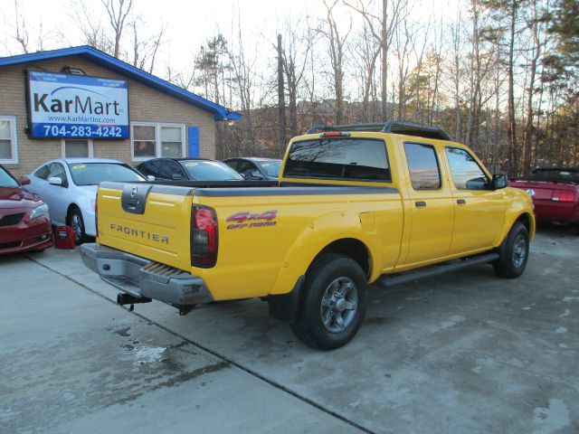 Nissan Frontier 2004 photo 4