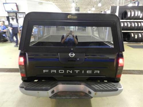 Nissan Frontier 2004 photo 5