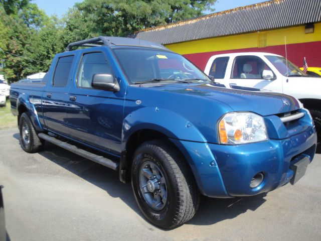 Nissan Frontier 2004 photo 2