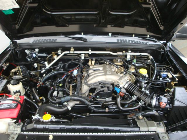 Nissan Frontier 2004 photo 4