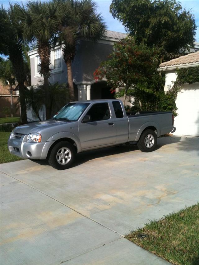 Nissan Frontier 2004 photo 4
