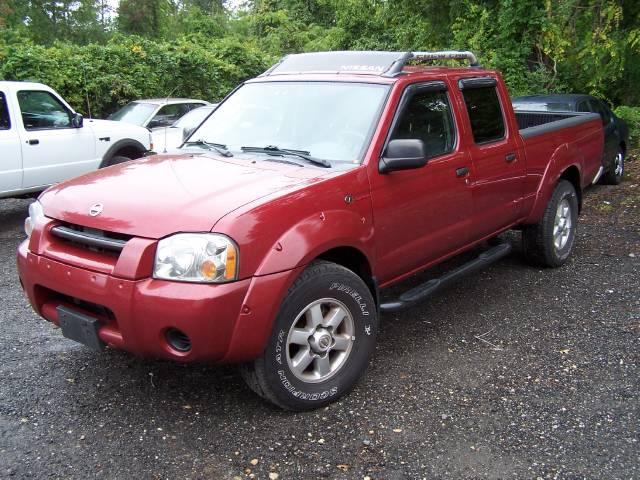 Nissan Frontier 2004 photo 2