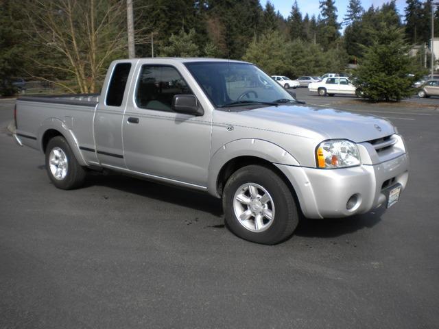 Nissan Frontier 2004 photo 2
