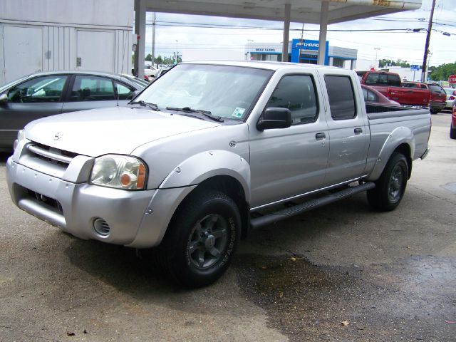 Nissan Frontier 2004 photo 2