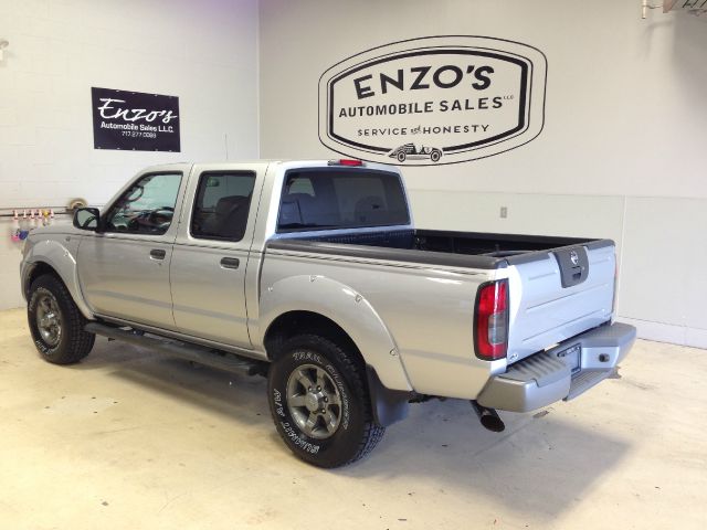 Nissan Frontier 2WD Reg Cab 126 XLT Pickup Truck