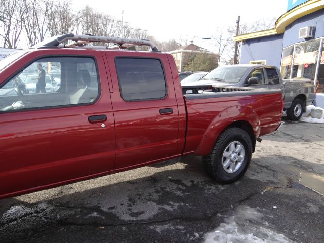 Nissan Frontier 2004 photo 3
