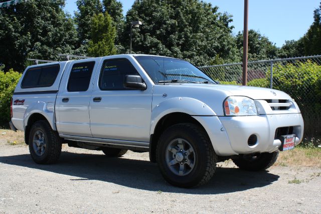 Nissan Frontier Nav/rc/bluet Pickup Truck