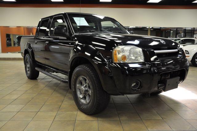 Nissan Frontier 2004 photo 2