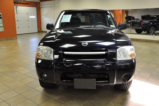 Nissan Frontier 2004 photo 3