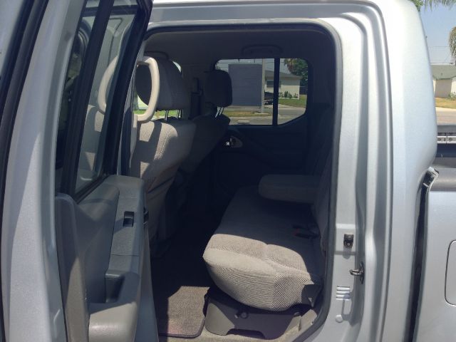 Nissan Frontier 2005 photo 7