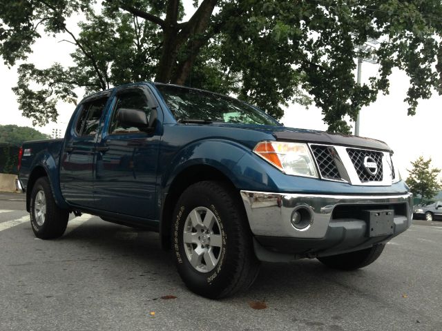 Nissan Frontier 2005 photo 4