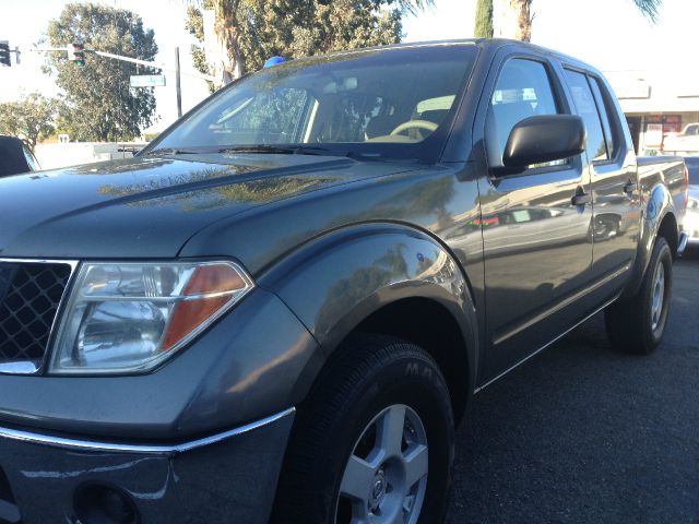 Nissan Frontier 2005 photo 1