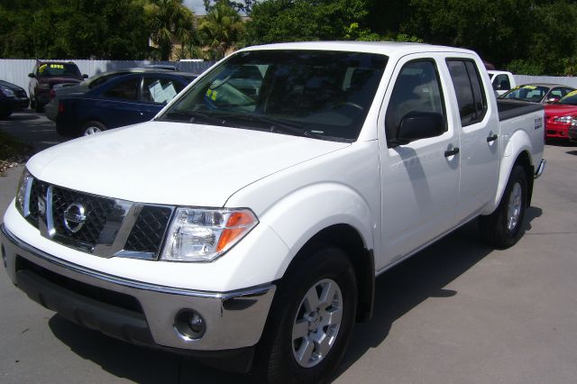 Nissan Frontier W/sunroof PZEV Pickup Truck