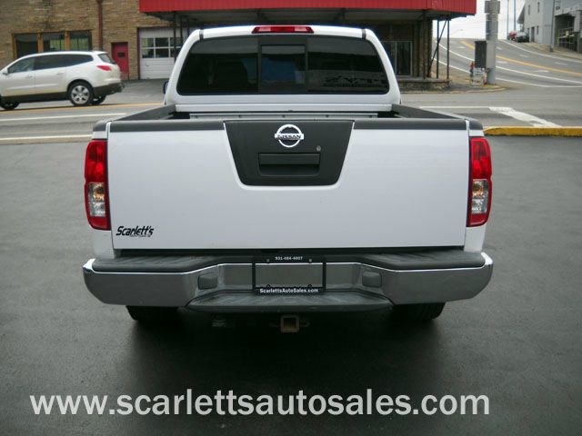 Nissan Frontier W/sunroof PZEV Pickup Truck