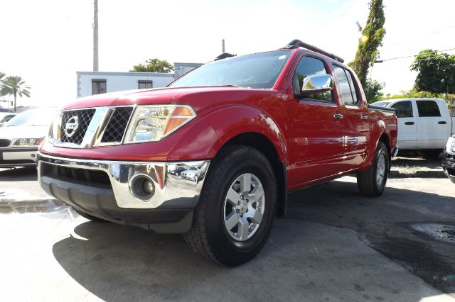 Nissan Frontier 2005 photo 2