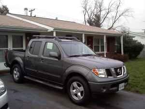 Nissan Frontier 2005 photo 2
