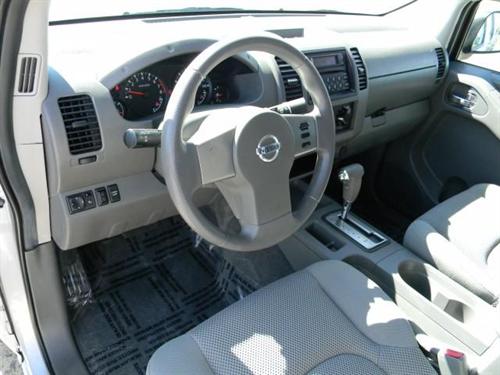 Nissan Frontier 2005 photo 4