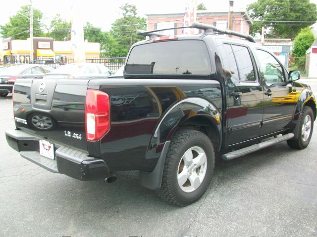 Nissan Frontier 2005 photo 14