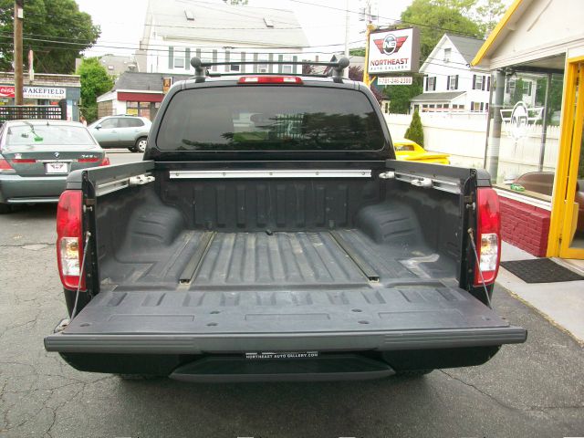 Nissan Frontier 2005 photo 15