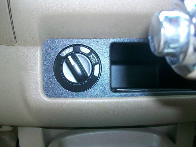 Nissan Frontier 2005 photo 6