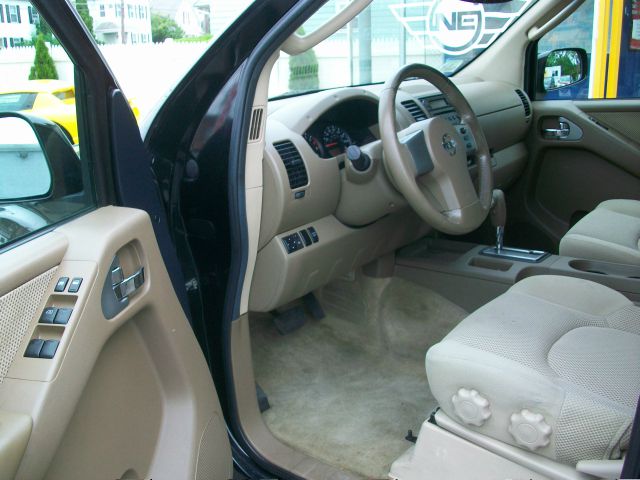 Nissan Frontier 2005 photo 7
