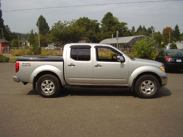 Nissan Frontier 2005 photo 1